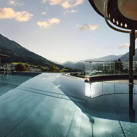 Alpina Alpendorf ホテル ザンクト・ヨーハン・イム・ポンガウ