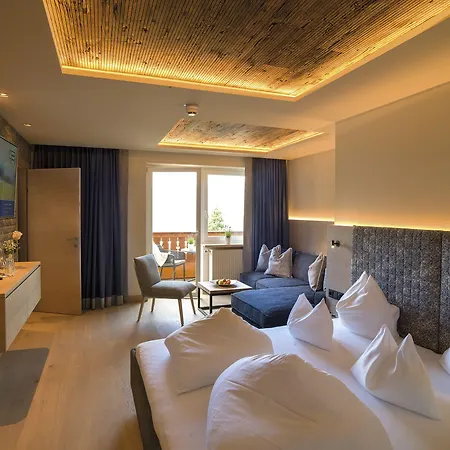 Hotel Alpina Alpendorf 4*