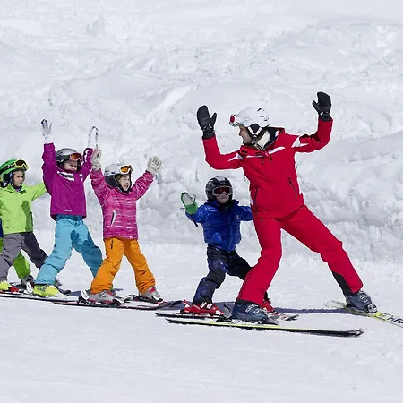 ホテル Alpina Alpendorf ザンクト・ヨーハン・イム・ポンガウ