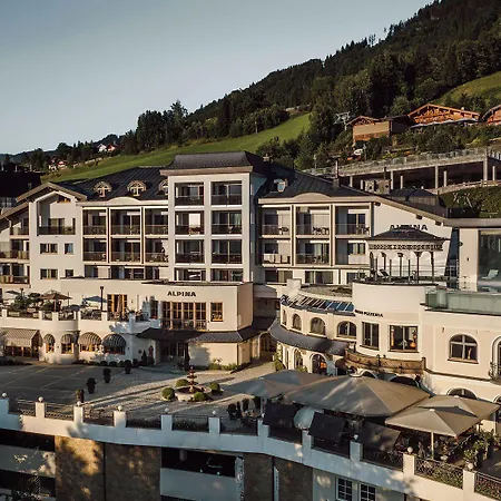 Alpina Alpendorf Hotel