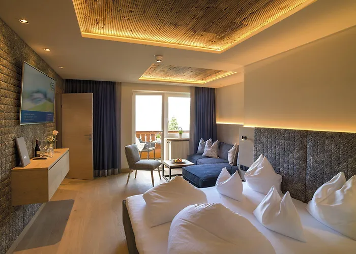Hotel Alpina Alpendorf 4*