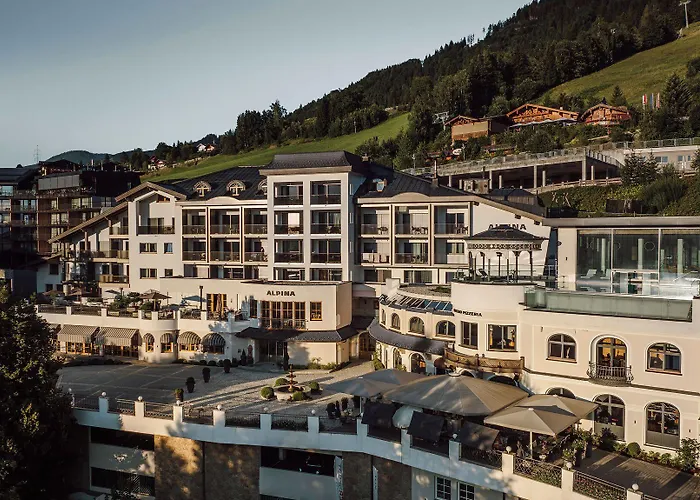 Alpina Alpendorf Hotel